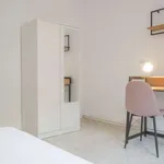 Rent a room of 64 m² in madrid