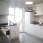 Rent 2 bedroom apartment of 125 m² in porto