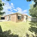 Rent 4 bedroom house in Caroline Springs