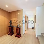 Rent 4 bedroom house of 150 m² in Almada