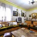 Rent a room of 170 m² in madrid