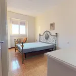 Rent 5 bedroom apartment in Milan