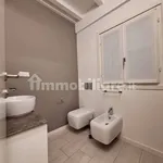 Rent 4 bedroom apartment of 92 m² in Modena