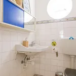 Rent a room in lisbon