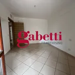 Rent 4 bedroom apartment of 120 m² in San-nicola-la-strada