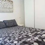 Rent 2 bedroom apartment in Milan