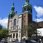  maison avec 7 chambre(s) en location à Montreal