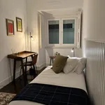 Rent 4 bedroom apartment in Lisbon