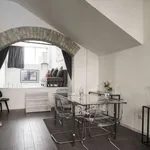 Rent 1 bedroom apartment of 60 m² in milan