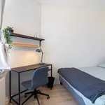 Huur 5 slaapkamer appartement van 70 m² in The Hague