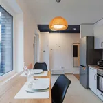 Rent a room of 107 m² in Hamburg