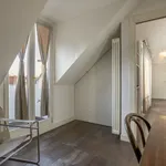 Rent 1 bedroom apartment of 517 m² in Milan