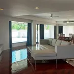 Rent 4 bedroom apartment of 500 m² in Bangkok