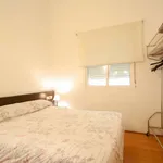 Rent 1 bedroom apartment of 45 m² in valencia