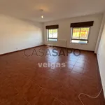 Rent 3 bedroom apartment of 159 m² in Setúbal