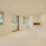 Rent 3 bedroom apartment in Brookmans Park