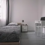 Rent 3 bedroom apartment in Lisbon