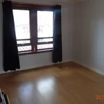 Rent 2 bedroom flat in Scotland