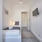 Rent 7 bedroom apartment in Lisbon