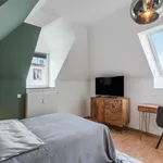 Miete 4 Schlafzimmer wohnung in Frankfurt