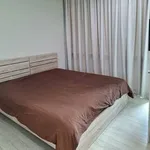 Rent 1 bedroom apartment of 52 m² in Bangkok