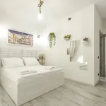 Rent 3 bedroom apartment of 90 m² in Bologna