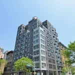 Rent 2 bedroom apartment of 92 m² in New York City