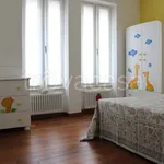 Rent 4 bedroom apartment of 172 m² in Milano