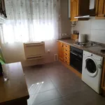 Alquilo 4 dormitorio apartamento de 105 m² en Plasencia