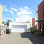 Rent 4 bedroom house in South West England