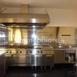 Rent 5 bedroom house of 302 m² in Rome