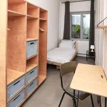 Rent a room of 100 m² in berlin