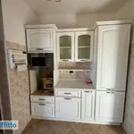 Rent 4 bedroom house of 140 m² in Rome