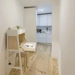 Rent 2 bedroom apartment in Lisbon