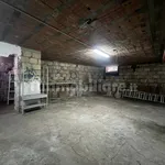 Affitto 4 camera casa di 150 m² in Giugliano in Campania