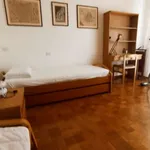 Rent a room in milan