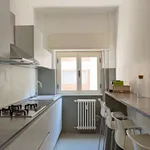 Rent a room of 65 m² in milan