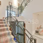 Rent 9 bedroom house of 500 m² in Figino Serenza