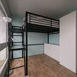 Appartement de 82 m² avec 4 chambre(s) en location à Le