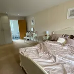 Rent 5 bedroom flat in Yorkshire And The Humber