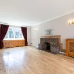 Rent 4 bedroom house in Bagshot