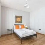 Rent 3 bedroom flat of 130 m² in london