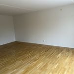 Rent 4 rooms house of 137 m², in Malmo