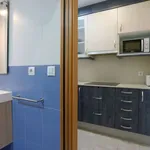 Rent 1 bedroom apartment of 45 m² in barcelona