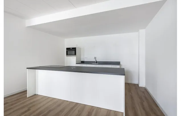 Huur 3 slaapkamer appartement van 147 m² in Delfshaven