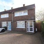 Rent 3 bedroom flat in East Of England