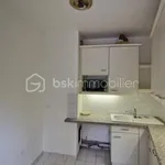 Rent 2 bedroom apartment of 44 m² in Noisy Le Grand