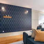 Rent 1 bedroom apartment of 56 m² in Porto