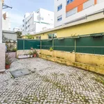 Rent 2 bedroom apartment in Lisbon