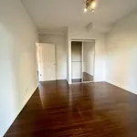 Rent 3 bedroom apartment in Montreal